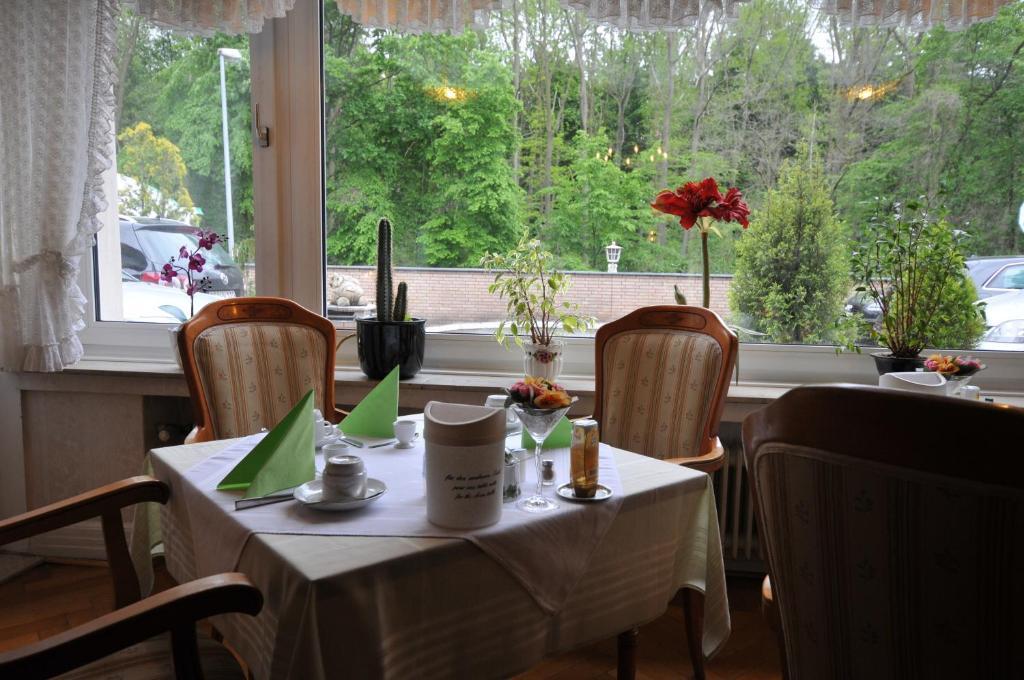 Waldersee Hotel Hannover